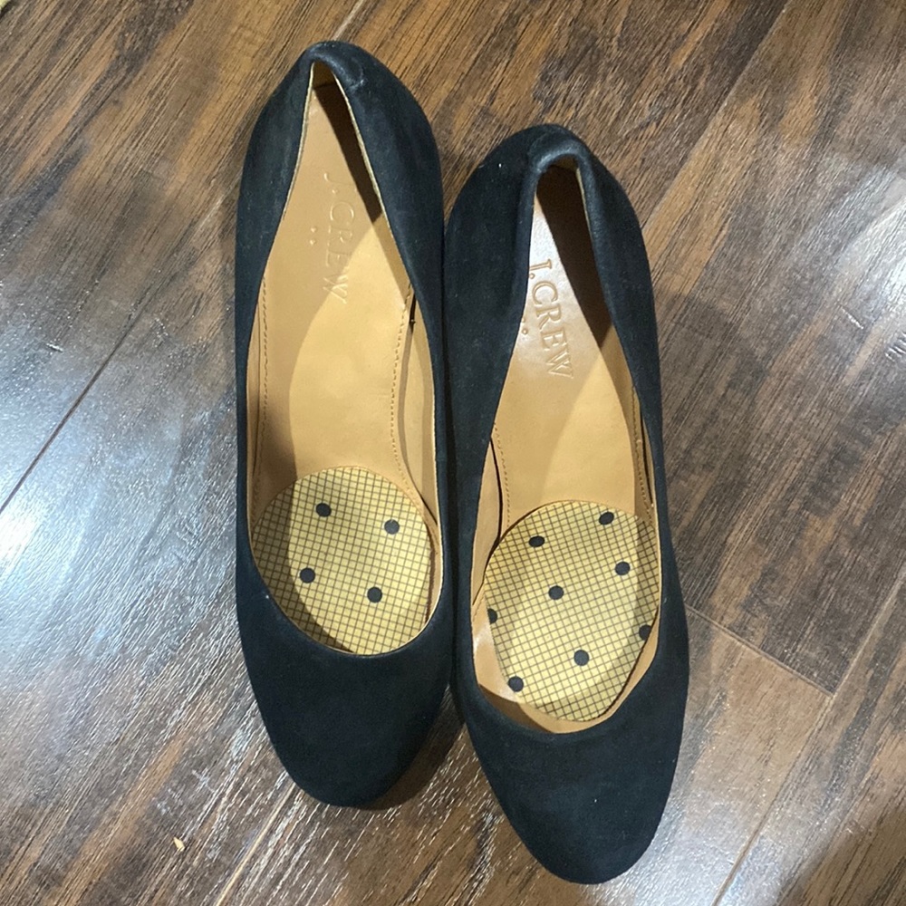 Jcrew black suede round toe covered stacked heel sz 9 pumps